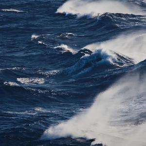 扒開腿灌牛奶🥛調教关晓彤
